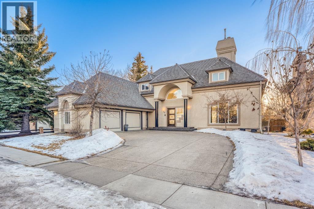 42 Woodhaven Crescent Sw, Calgary, Alberta  T2W 5S3 - Photo 2 - A2279326