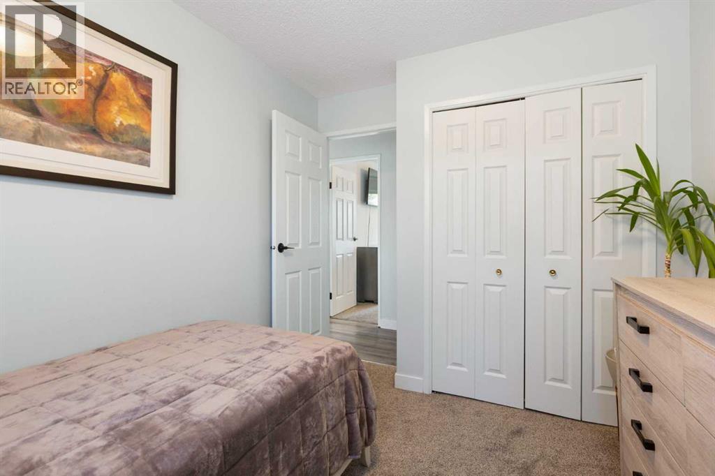 27 Deercrest Close Se, Calgary, Alberta  T2J 5S2 - Photo 25 - A2279928