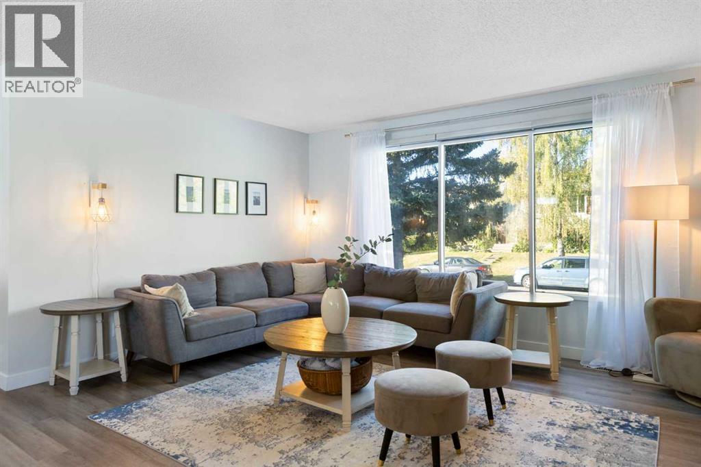 27 Deercrest Close Se, Calgary, Alberta  T2J 5S2 - Photo 12 - A2279928