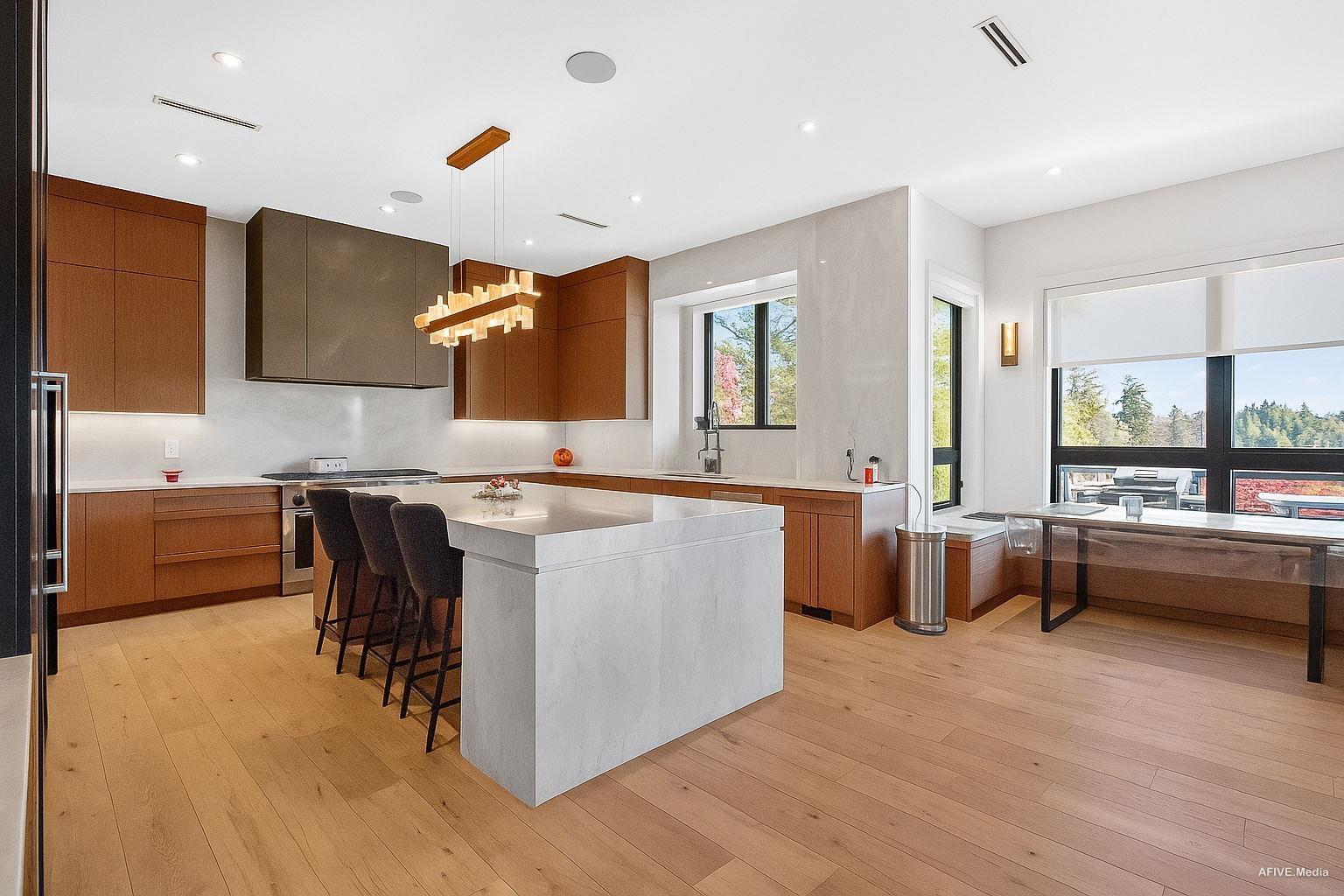 9376 164 Street, Surrey, British Columbia  V4N 3C8 - Photo 9 - R3077557