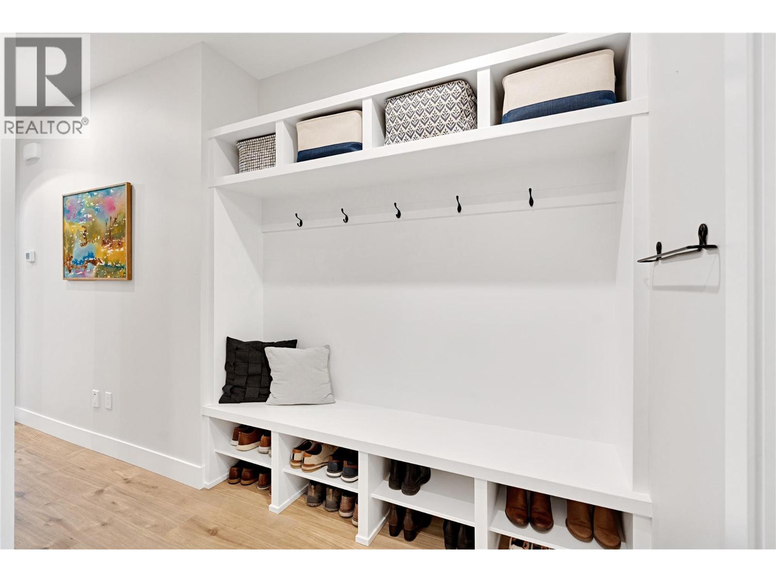 991 Mt Burnham Road, Vernon, British Columbia  V1B 0B2 - Photo 33 - 10373458