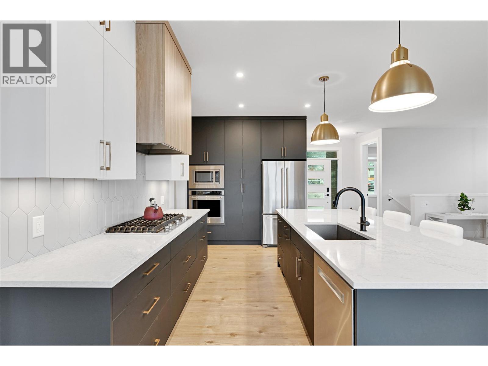 991 Mt Burnham Road, Vernon, British Columbia  V1B 0B2 - Photo 8 - 10373458