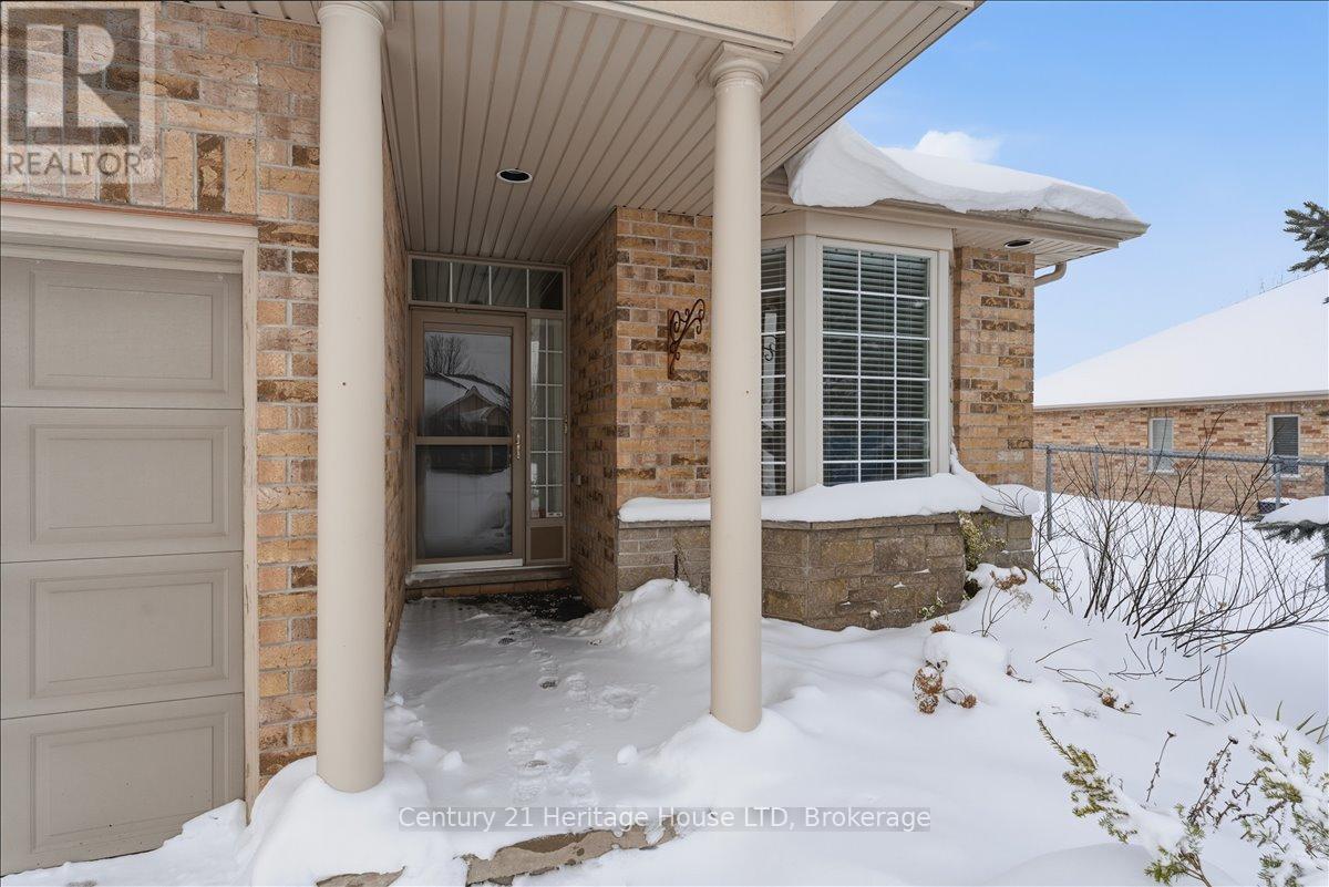 159 Willowlanding Court, Welland, Ontario  L3C 7L8 - Photo 6 - X12727460