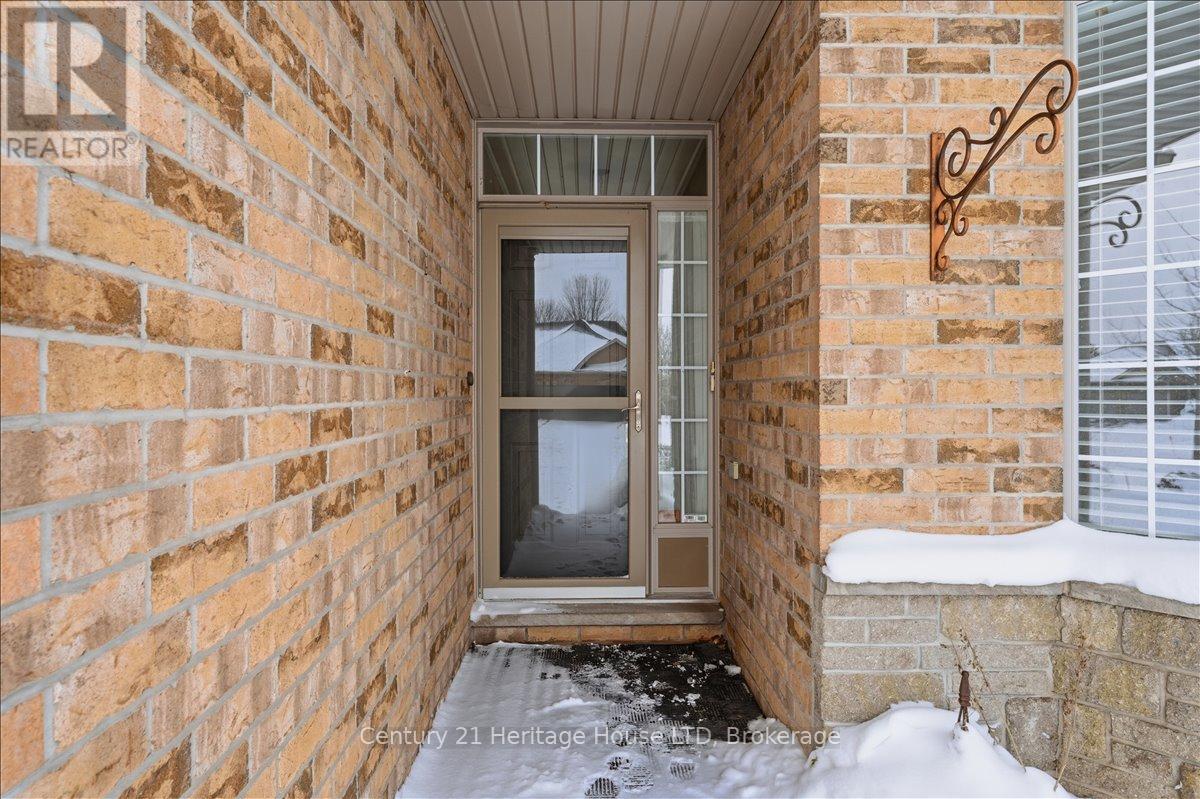 159 Willowlanding Court, Welland, Ontario  L3C 7L8 - Photo 8 - X12727460