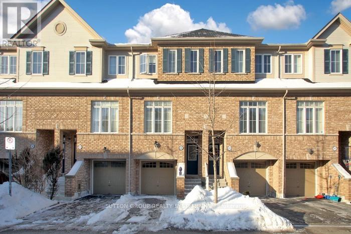 20 - 41 MARTINWORTH LANE, Ajax, Ontario