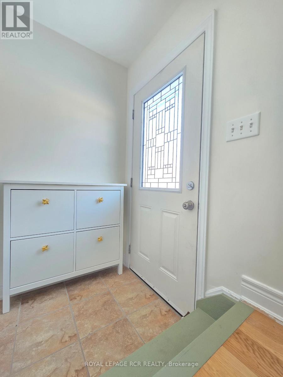 2ND FLOOR - 341 QUEENSVILLE SIDE ROAD, East Gwillimbury, Ontario