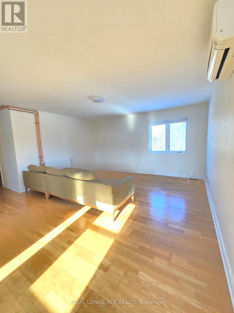 2nd Floor - 341 Queensville Side Road, East Gwillimbury, Ontario  L9N 0E9 - Photo 10 - N12727450