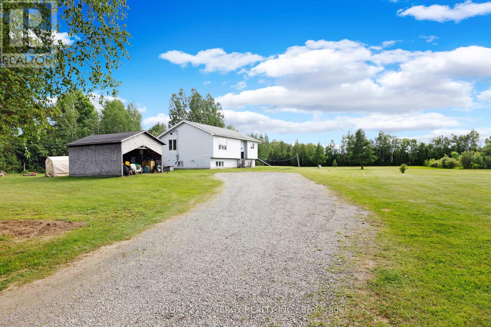 387 KERFORD ROAD, Merrickville-Wolford, Ontario