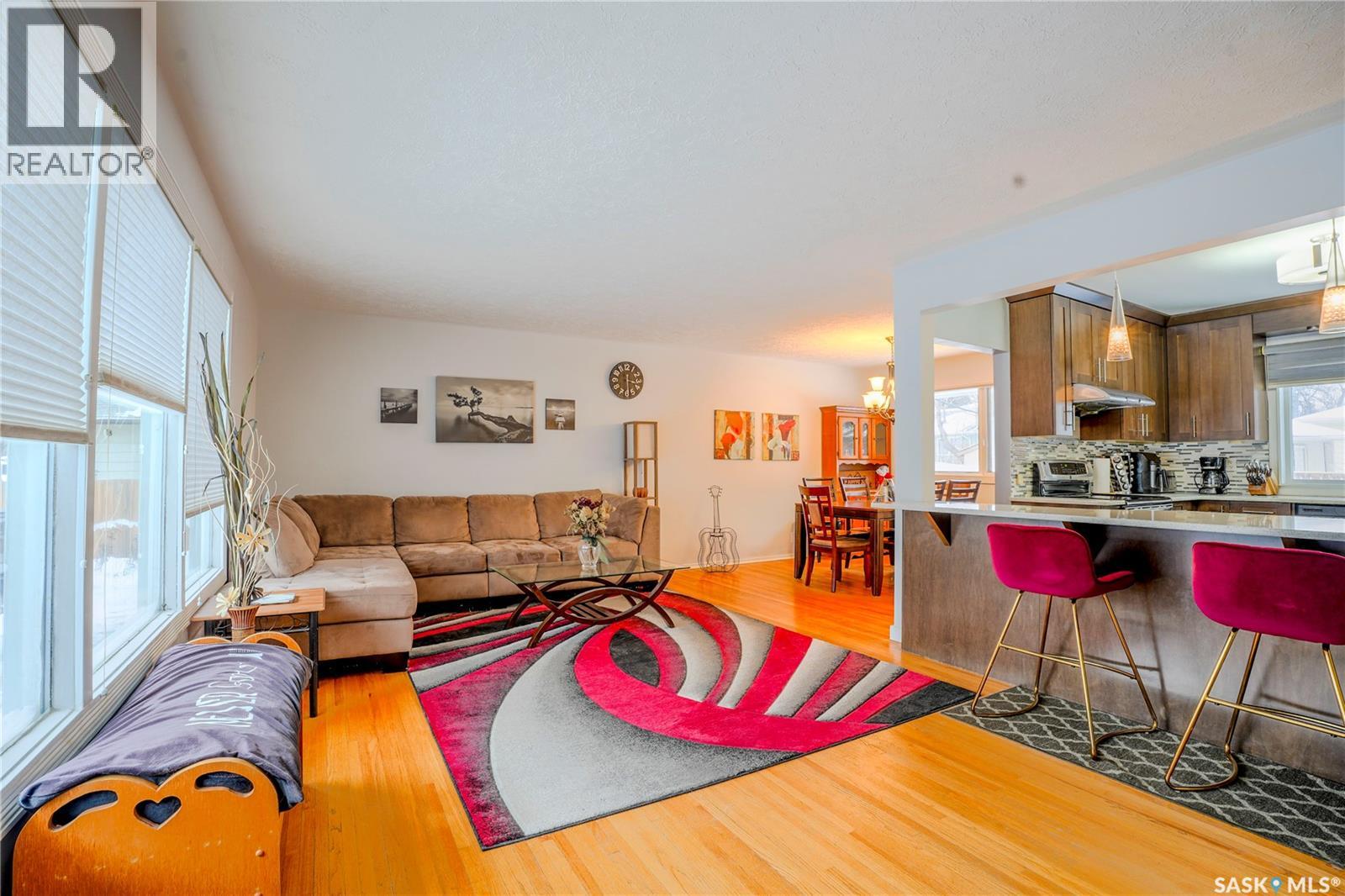 1812 Grant Drive, Regina, Saskatchewan  S4S 4V4 - Photo 4 - SK027024