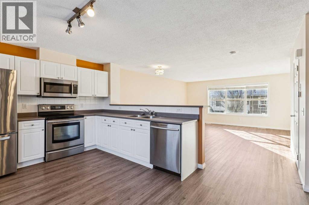 95 Tuscany Springs Gardens Nw, Calgary, Alberta  T3L 2R4 - Photo 5 - A2277921