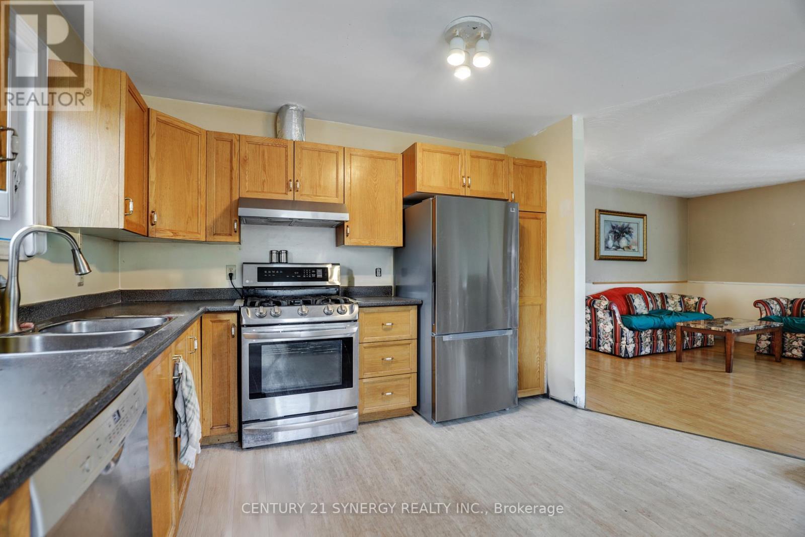 387 Kerford Road, Merrickville-Wolford, Ontario  K0G 1N0 - Photo 7 - X12726162