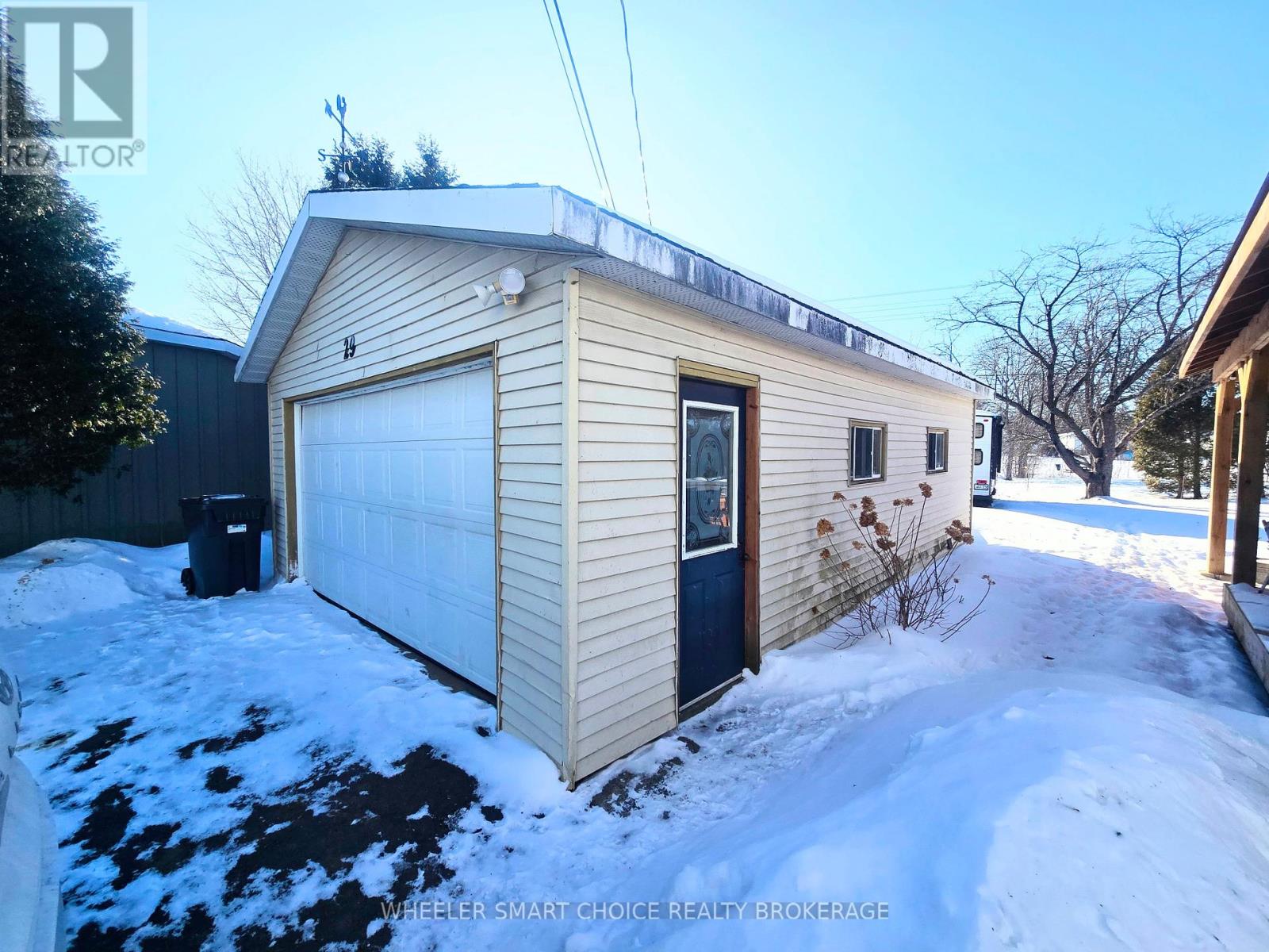 29 Pine Street, South Stormont, Ontario  K0C 1M0 - Photo 42 - X12681268