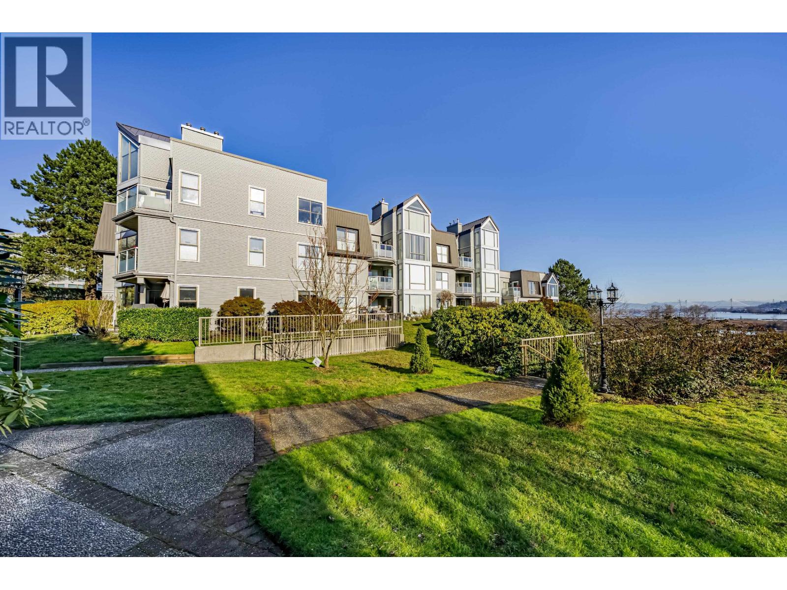 206 48 RICHMOND STREET, New Westminster, British Columbia