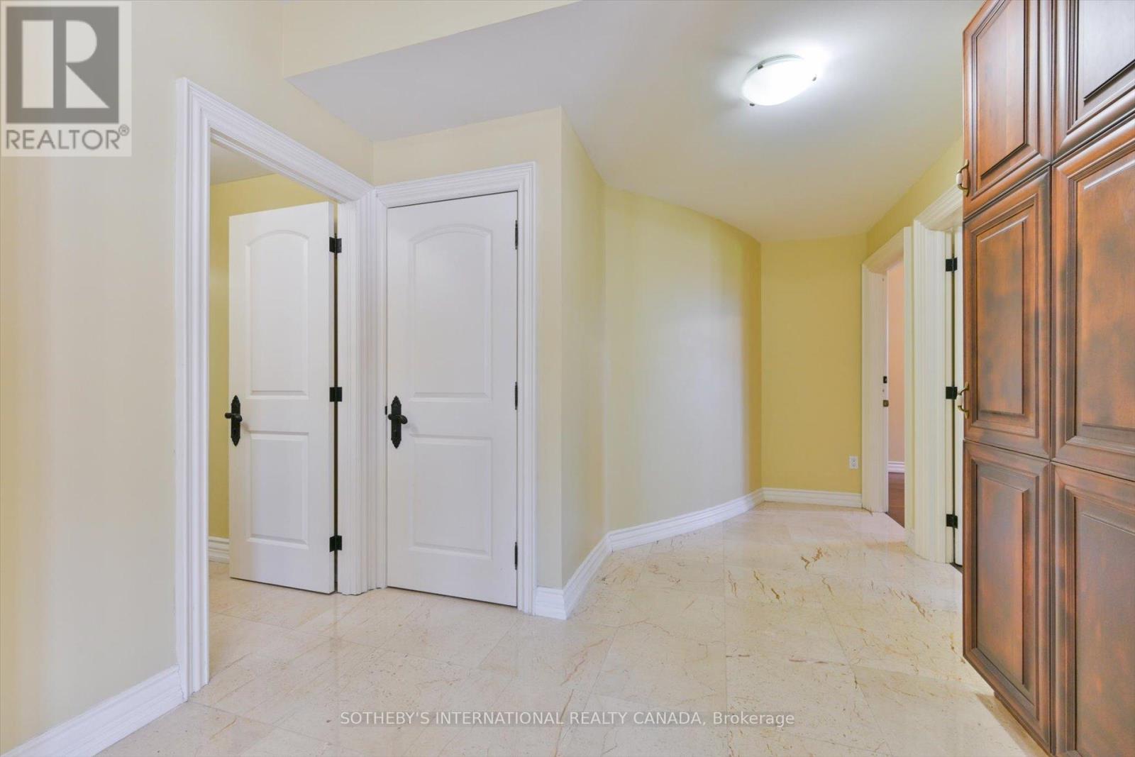 2 - 50 Old Yonge Street, Toronto, Ontario  M2P 1P7 - Photo 10 - C12727496