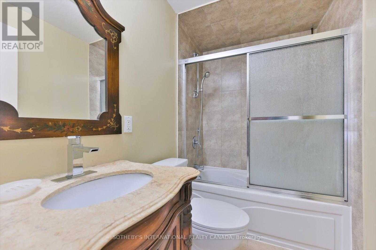 2 - 50 Old Yonge Street, Toronto, Ontario  M2P 1P7 - Photo 15 - C12727496