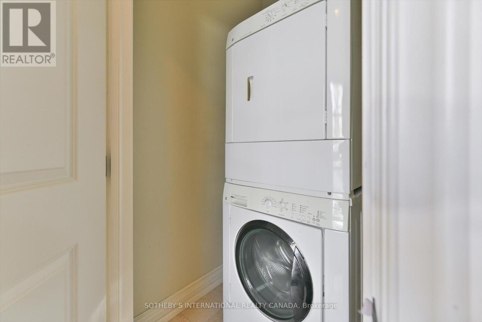 2 - 50 Old Yonge Street, Toronto, Ontario  M2P 1P7 - Photo 16 - C12727496