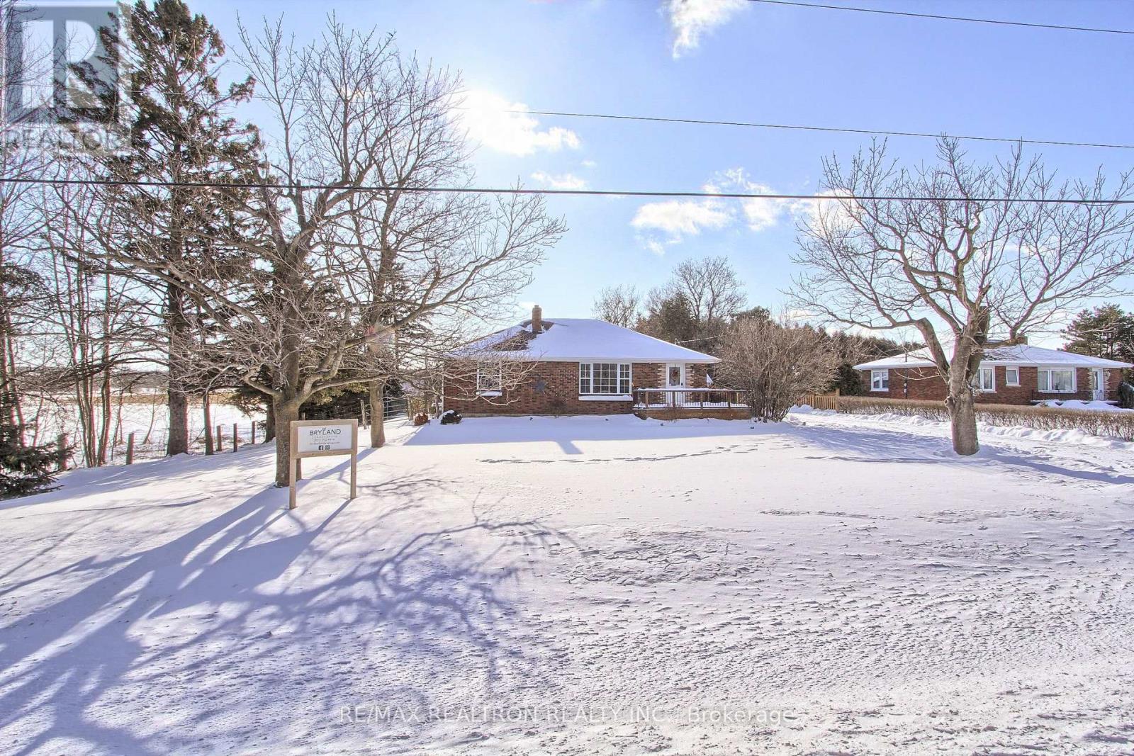 4881 Mount Albert Road, East Gwillimbury, Ontario  L0G 1M0 - Photo 2 - N12727480