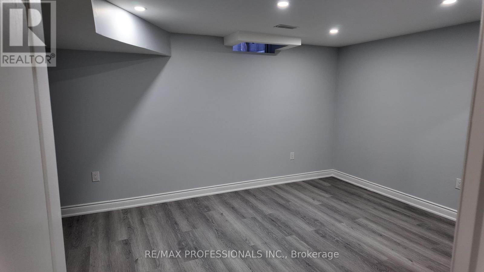 58 Amantine Crescent, Brampton, Ontario  L6W 4A1 - Photo 11 - W12727502