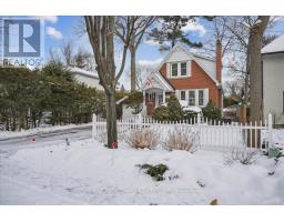 343 DOUGLAS AVENUE, Oakville, Ontario