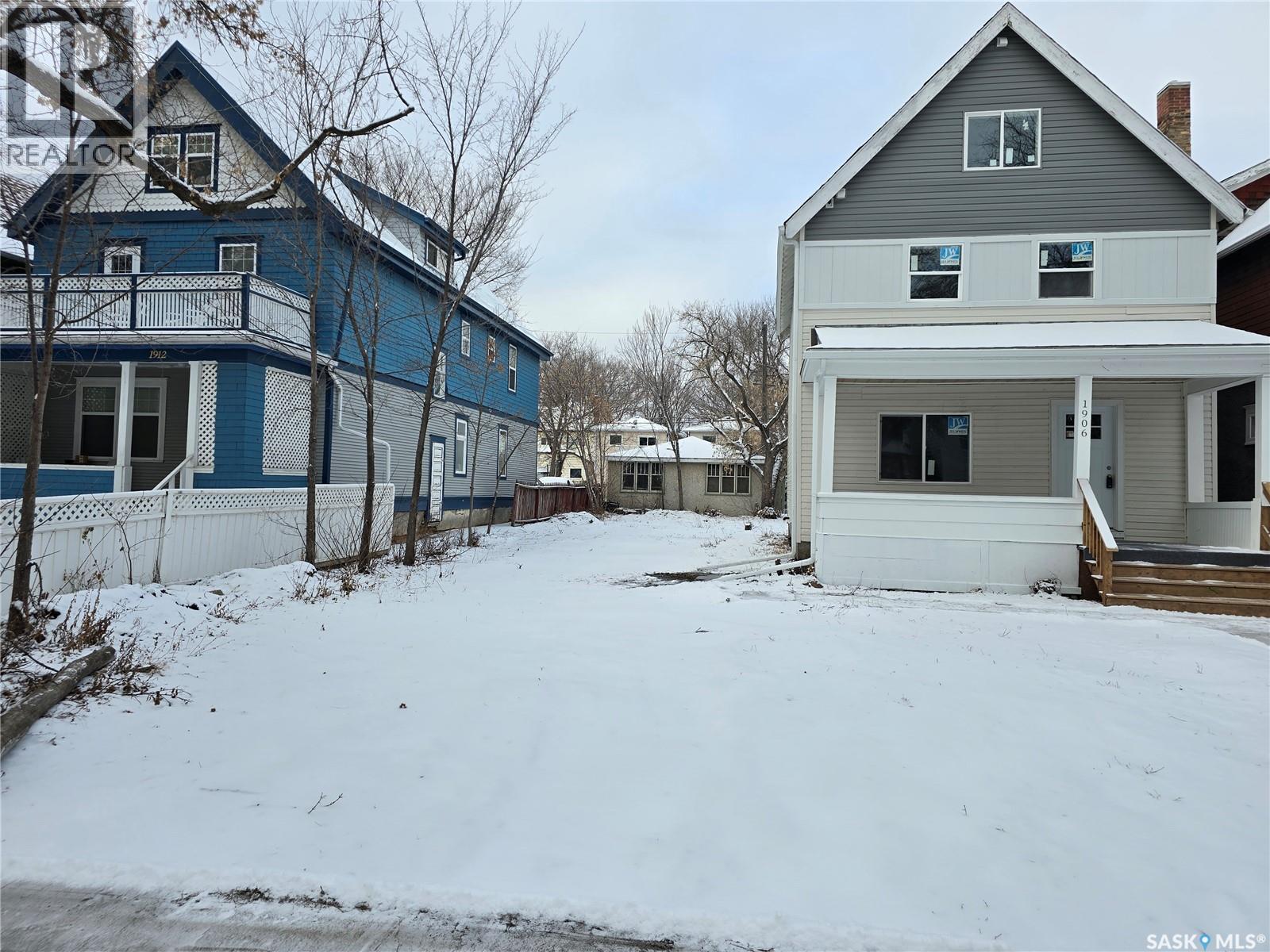 1906 Cameron Street, Regina, Saskatchewan  S4T 2V1 - Photo 2 - SK024545