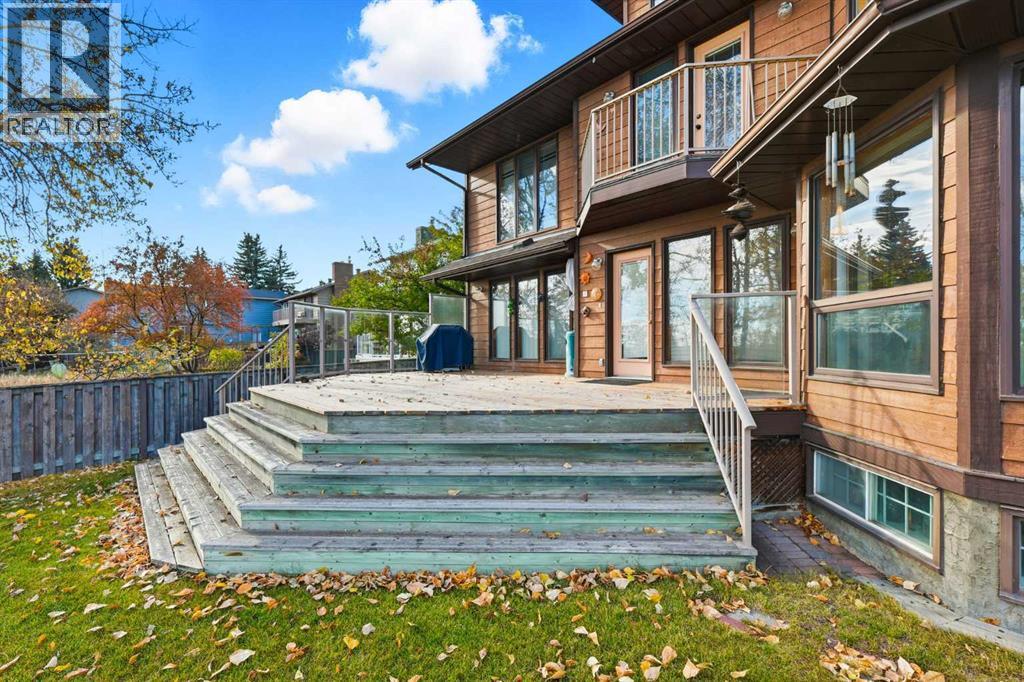 32 Woodgrove Crescent Sw, Calgary, Alberta  T2W 3Z1 - Photo 35 - A2275659