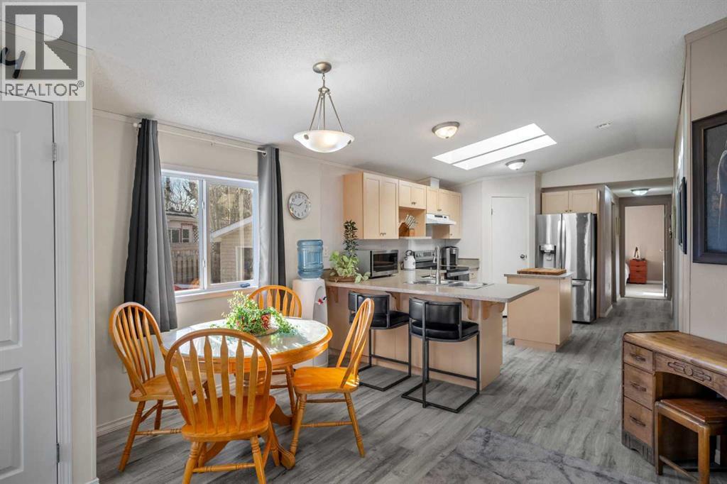 220 Big Hill Place Se, Airdrie, Alberta  T4A 1R6 - Photo 5 - A2281061