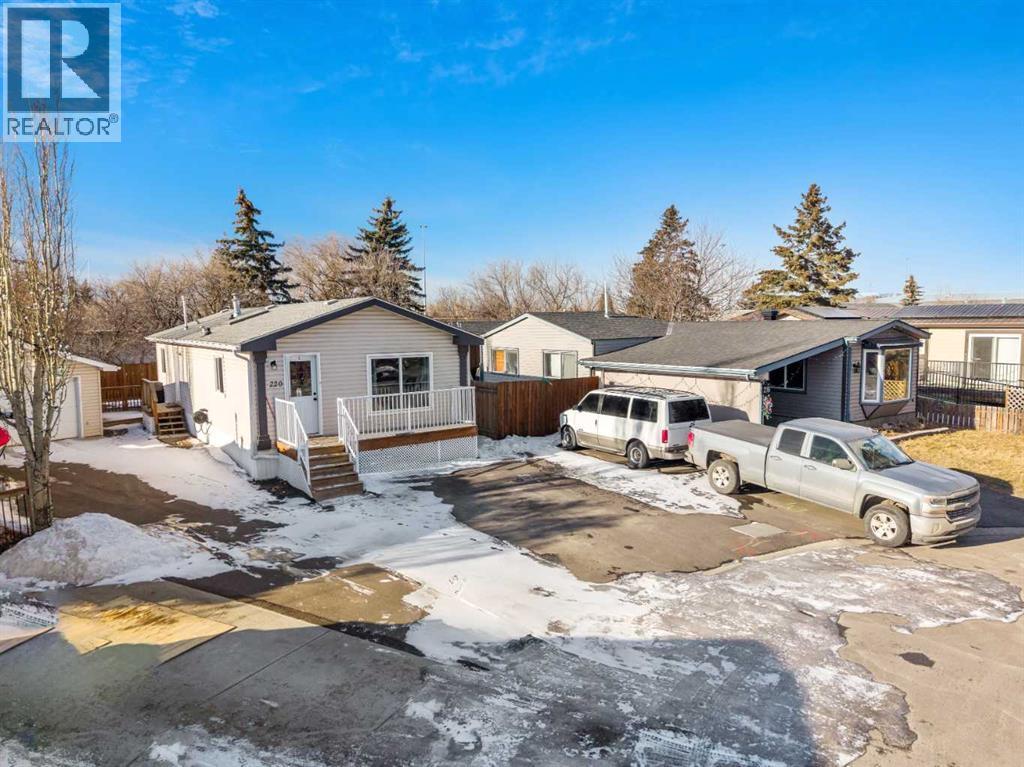 220 Big Hill Place Se, Airdrie, Alberta  T4A 1R6 - Photo 25 - A2281061