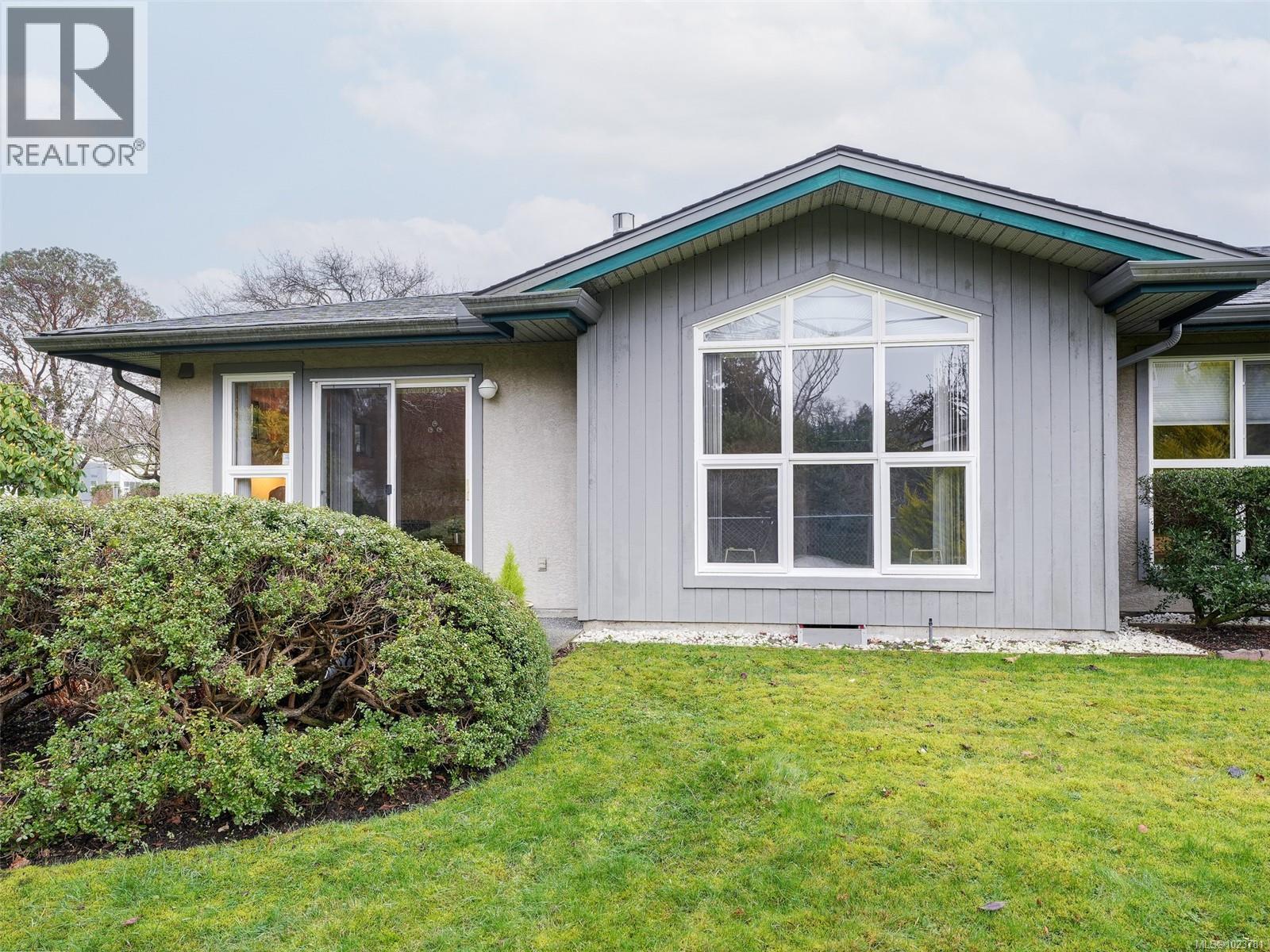 2 1473 Garnet Rd, Saanich, British Columbia  V8P 5T5 - Photo 22 - 1023781