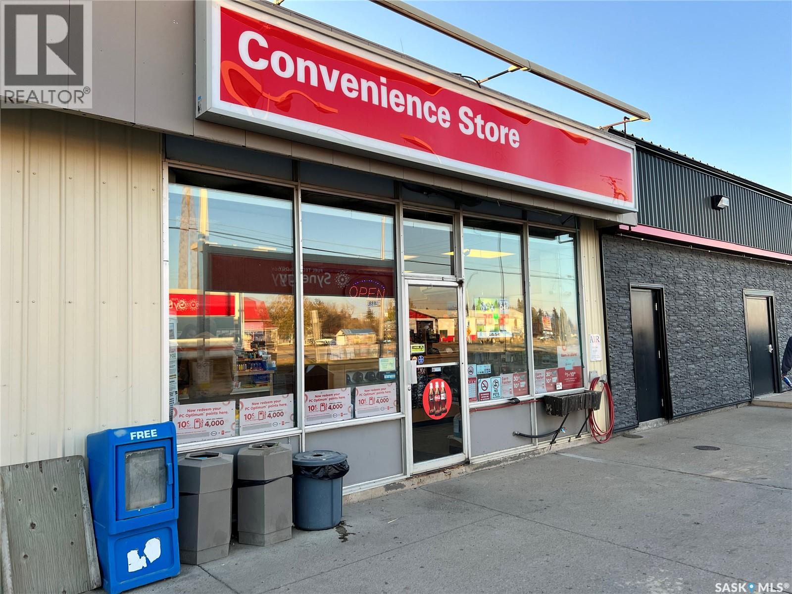 6 Highway, Watson, Saskatchewan  S0K 4V0 - Photo 1 - SK027350