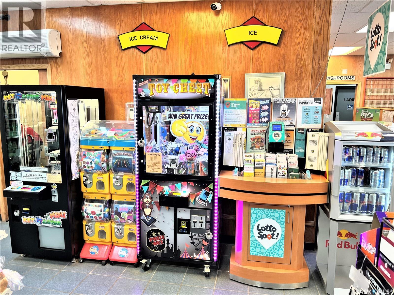 6 Highway, Watson, Saskatchewan  S0K 4V0 - Photo 14 - SK027350