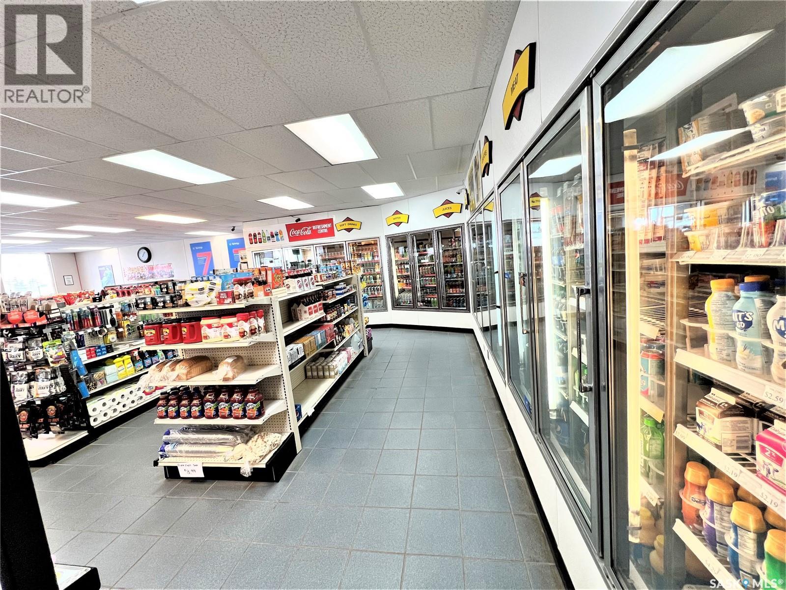 6 Highway, Watson, Saskatchewan  S0K 4V0 - Photo 17 - SK027350