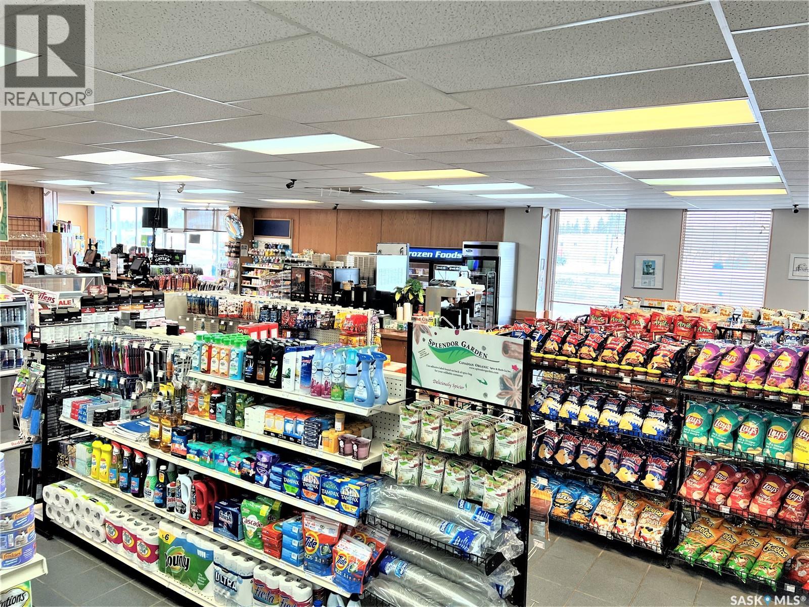 6 Highway, Watson, Saskatchewan  S0K 4V0 - Photo 18 - SK027350