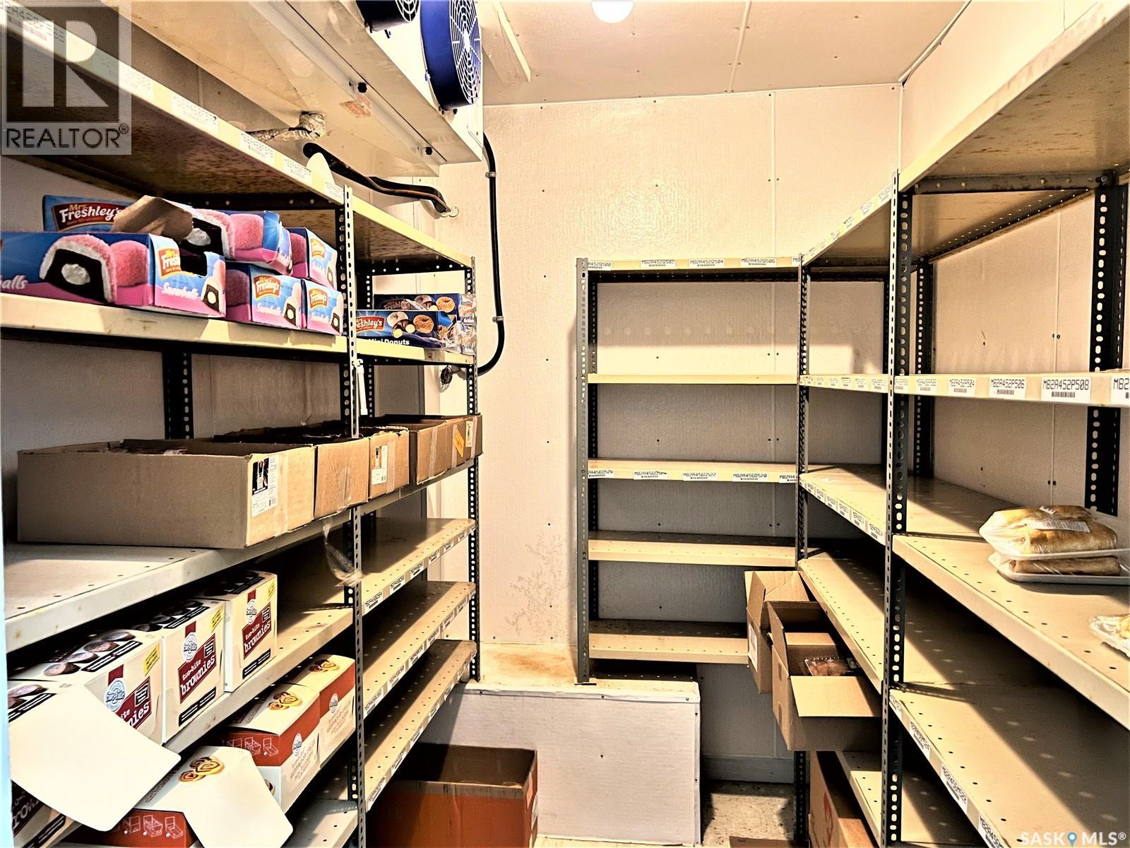 6 Highway, Watson, Saskatchewan  S0K 4V0 - Photo 22 - SK027350