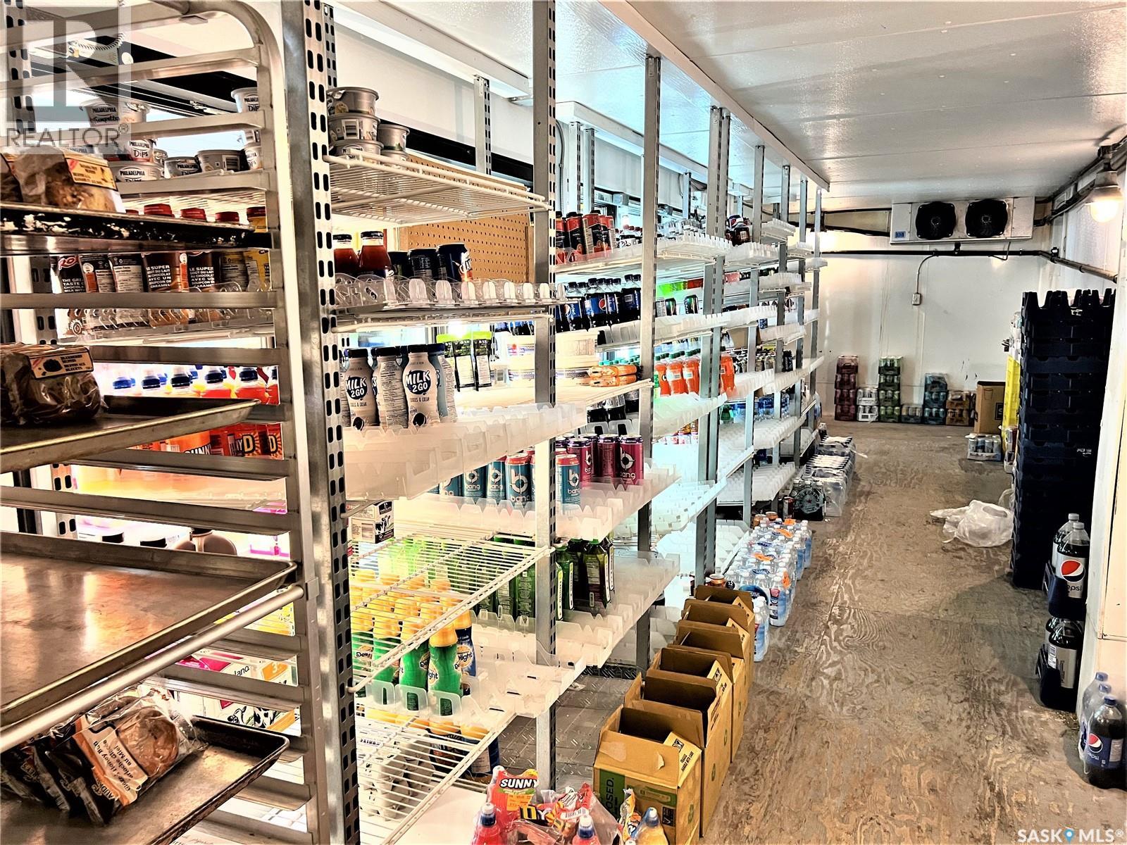 6 Highway, Watson, Saskatchewan  S0K 4V0 - Photo 23 - SK027350