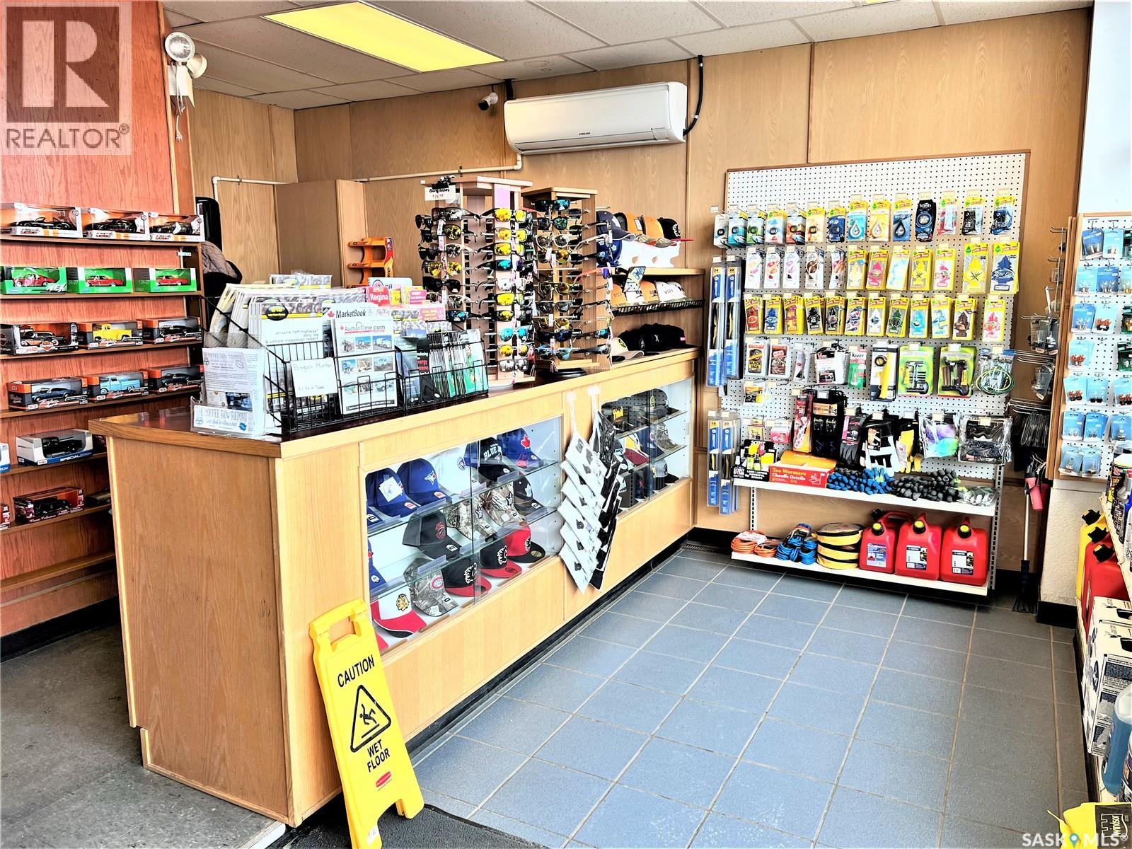 6 Highway, Watson, Saskatchewan  S0K 4V0 - Photo 5 - SK027350