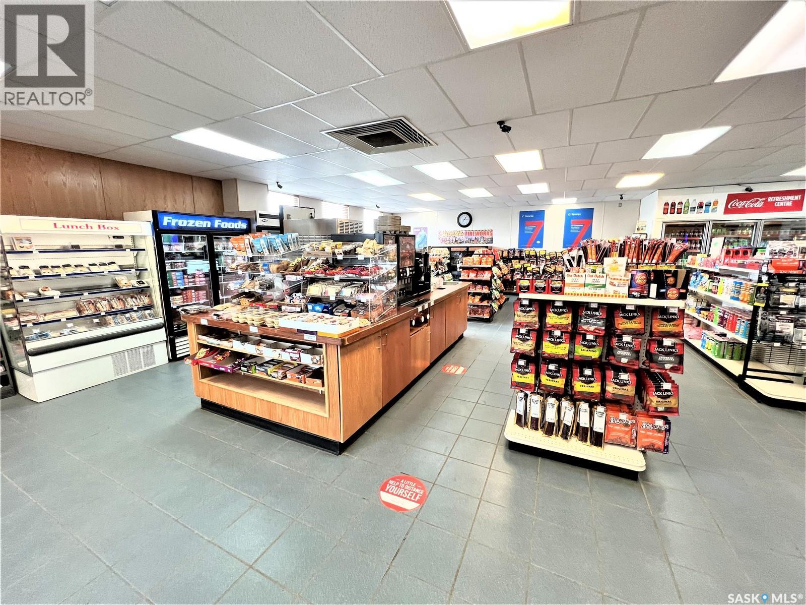 6 Highway, Watson, Saskatchewan  S0K 4V0 - Photo 6 - SK027350