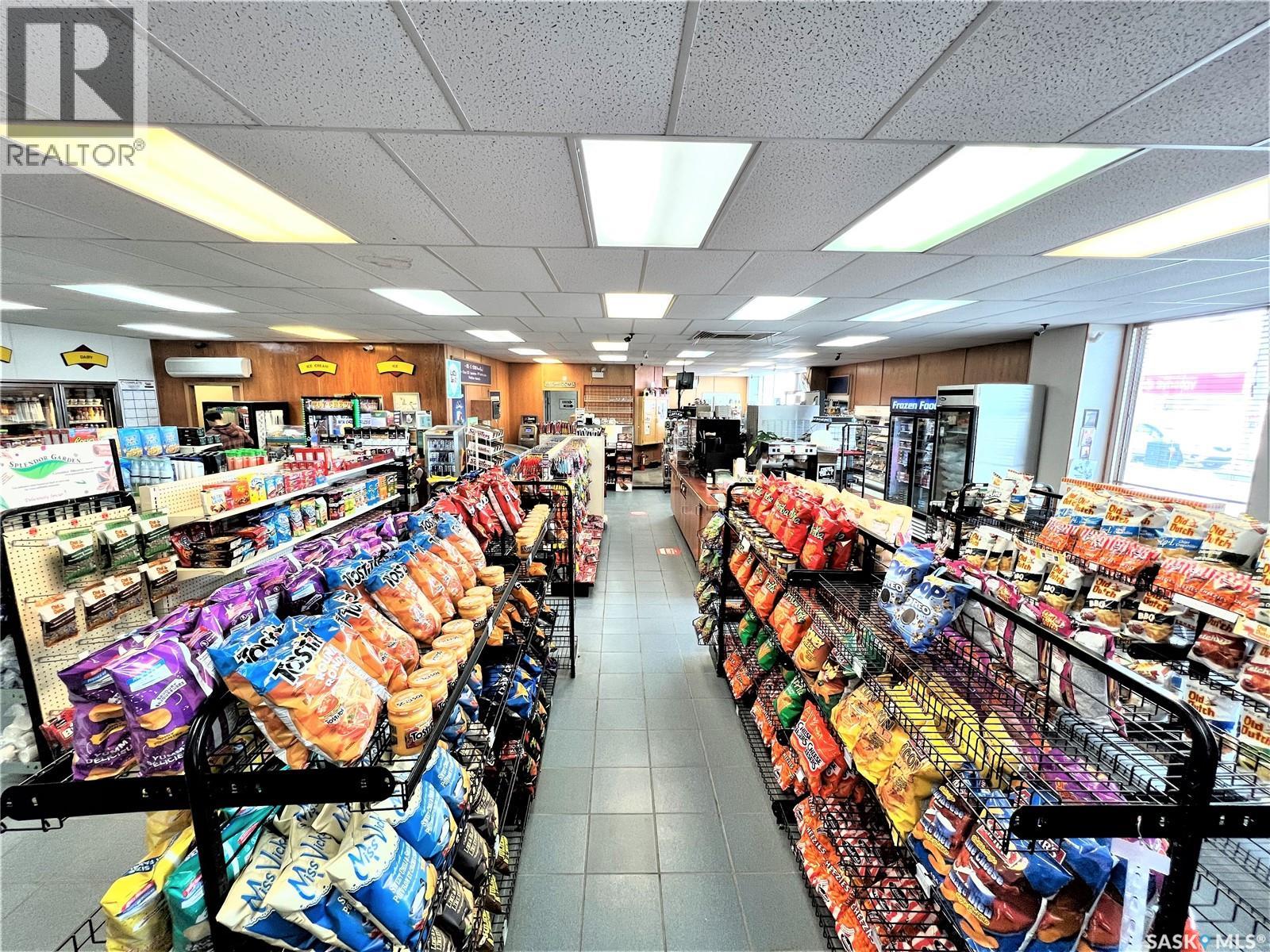 6 Highway, Watson, Saskatchewan  S0K 4V0 - Photo 7 - SK027350