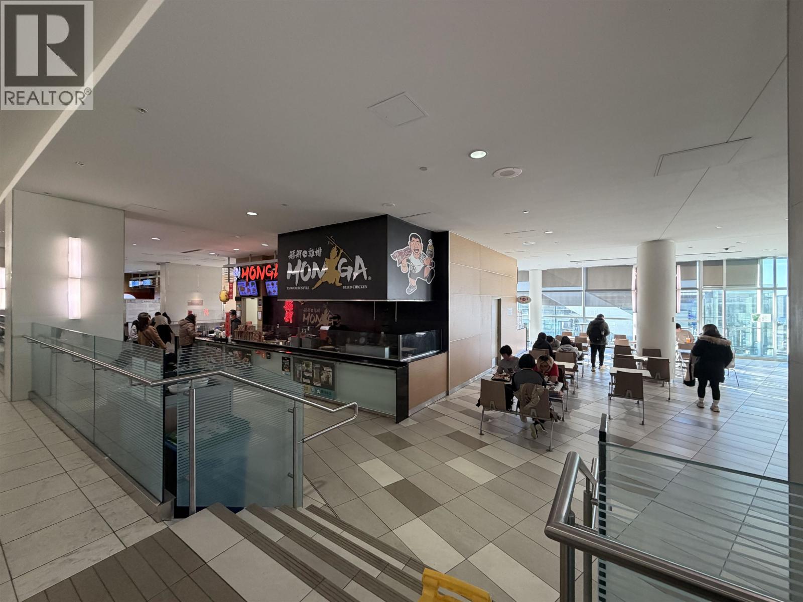 Listing Picture 6 of 6 : 3020 4000 NO. 3 ROAD, Richmond / 烈治文 - 魯藝地產 Yvonne Lu Group - MLS Medallion Club Member