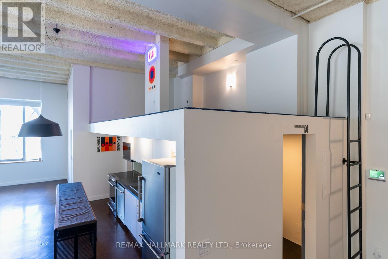 208 - 21 Nassau Street, Toronto, Ontario  M5T 3K6 - Photo 13 - C12727538