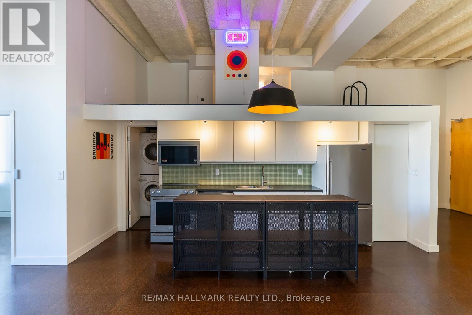 208 - 21 Nassau Street, Toronto, Ontario  M5T 3K6 - Photo 7 - C12727538