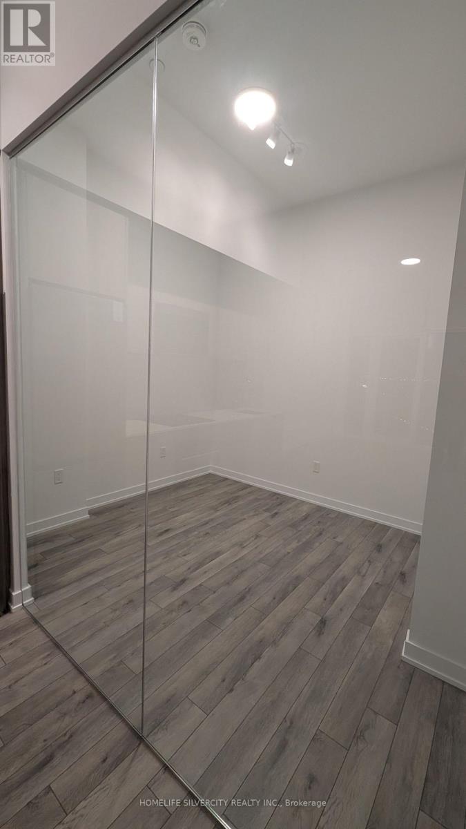 911 - 15 Skyridge Drive, Brampton, Ontario  L6P 4S3 - Photo 8 - W12727530