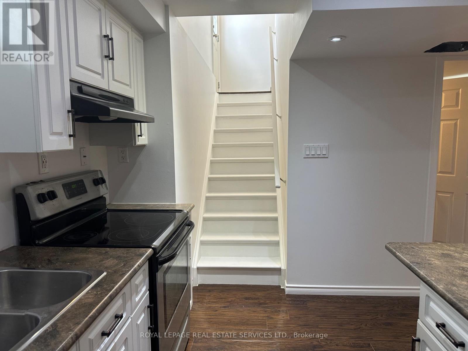 Bsmt - 1 Gruenwald Gate E, Brampton, Ontario  L6Y 6C4 - Photo 6 - W12727544