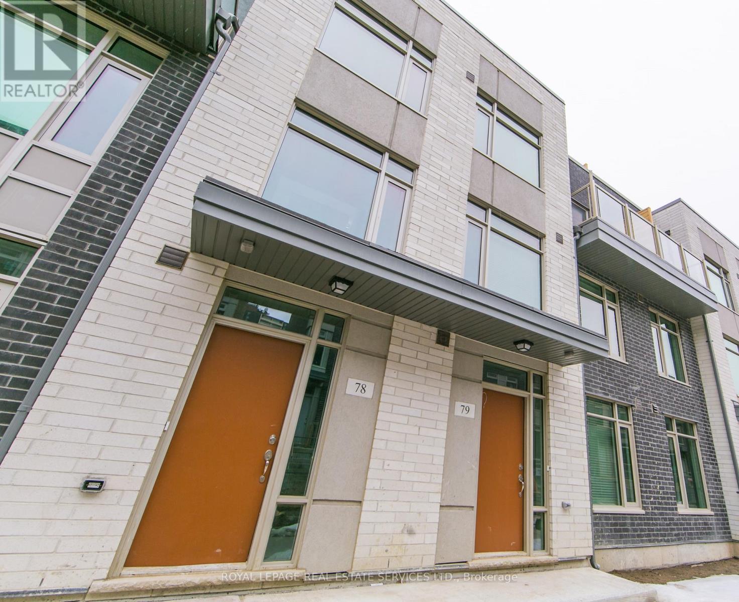 79 - 23 APPLEWOOD LANE, Toronto, Ontario