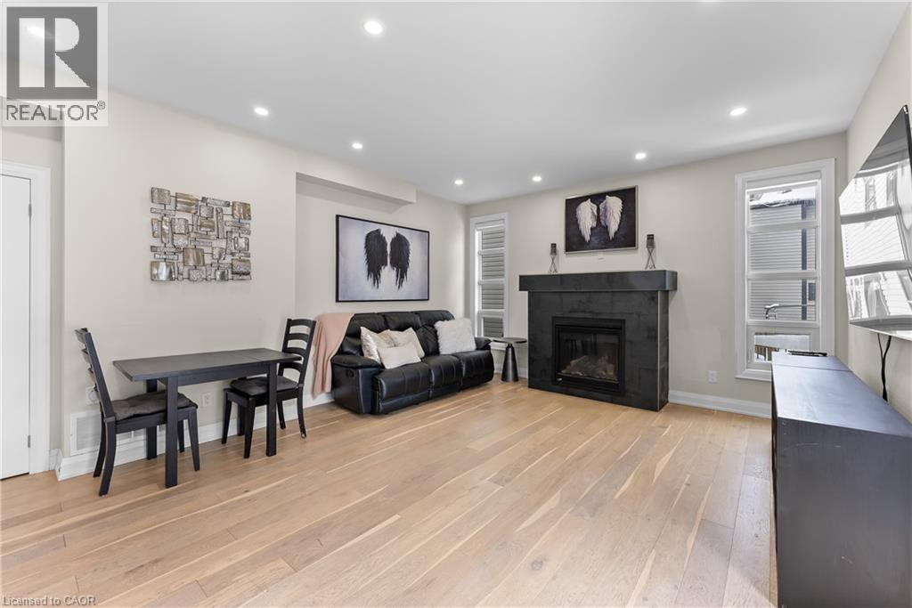 8 Leeson Street, St. Catharines, Ontario  L2T 2R1 - Photo 14 - 40800675