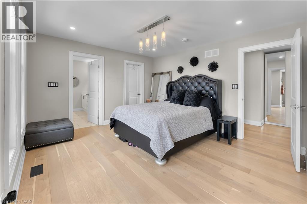 8 Leeson Street, St. Catharines, Ontario  L2T 2R1 - Photo 20 - 40800675