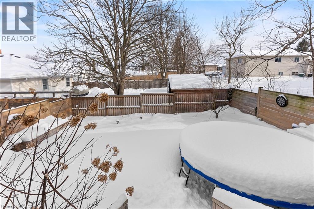 8 Leeson Street, St. Catharines, Ontario  L2T 2R1 - Photo 40 - 40800675