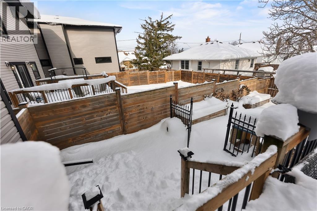 8 Leeson Street, St. Catharines, Ontario  L2T 2R1 - Photo 41 - 40800675