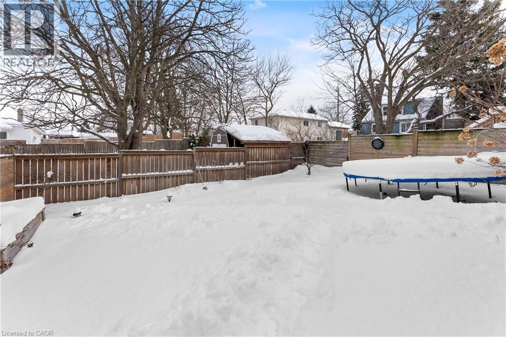 8 Leeson Street, St. Catharines, Ontario  L2T 2R1 - Photo 45 - 40800675