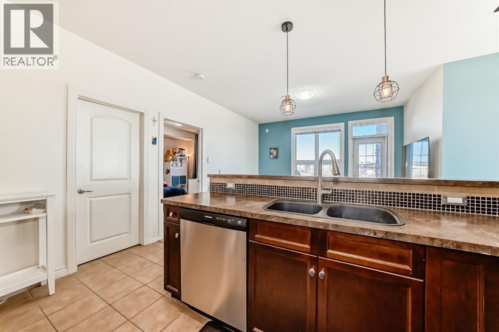 102, 26 Val Gardena View Sw, Calgary, Alberta  T3H 5Z5 - Photo 8 - A2280819