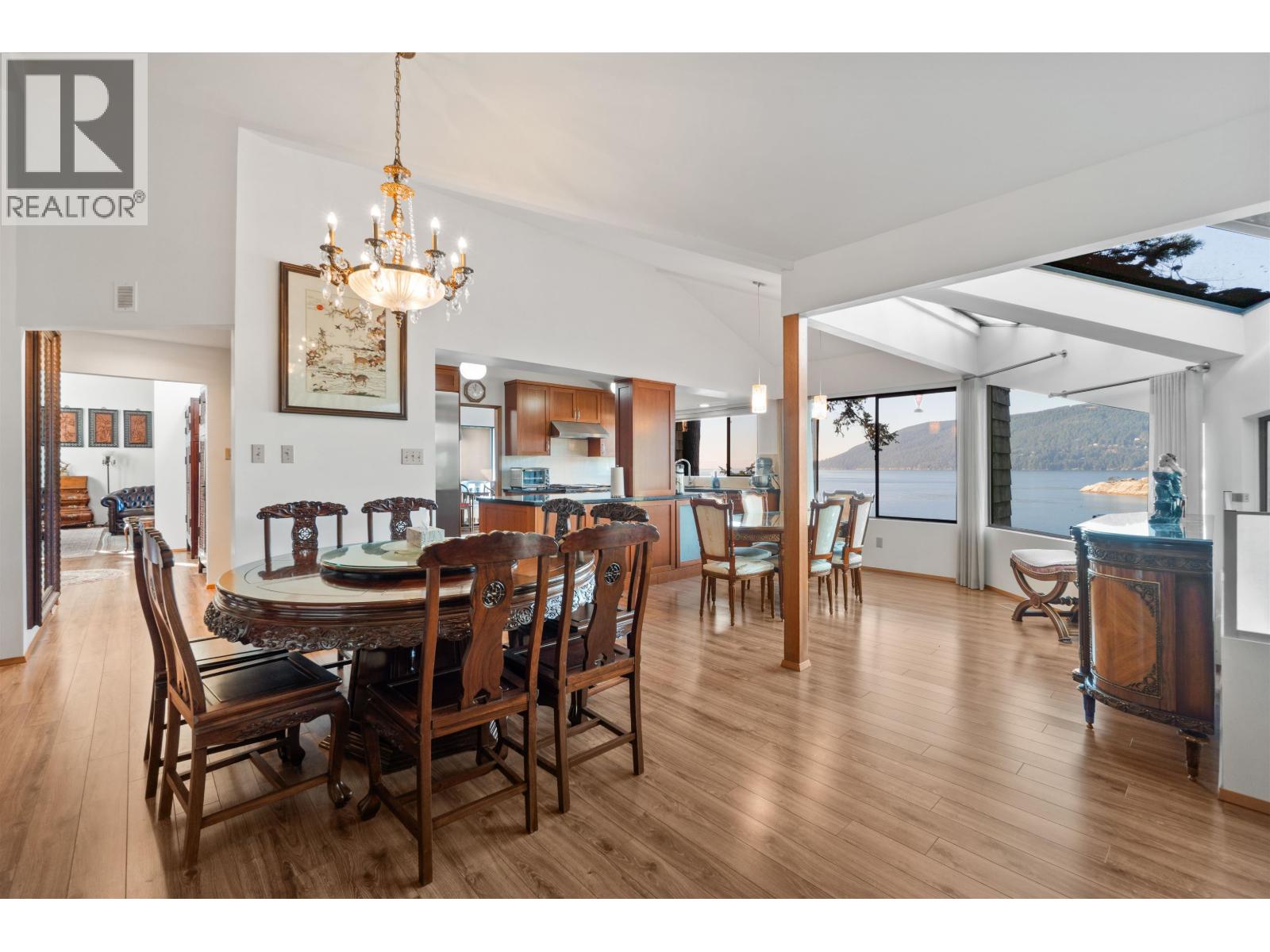 6648 Marine Drive, West Vancouver, British Columbia  V7W 2S9 - Photo 5 - R3082204